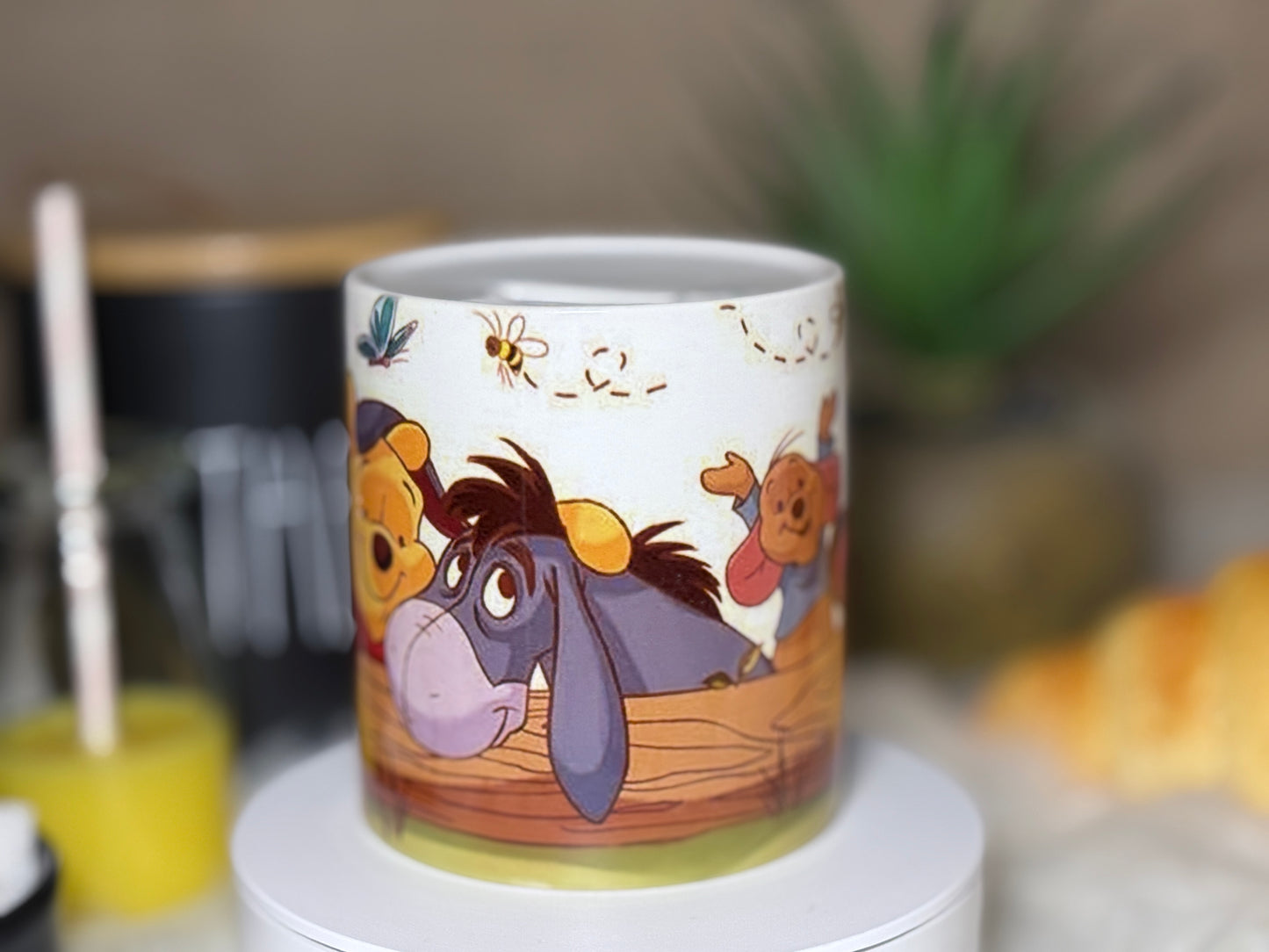 Tirelire Winnie l’Ourson – Adorable et pratique ✨