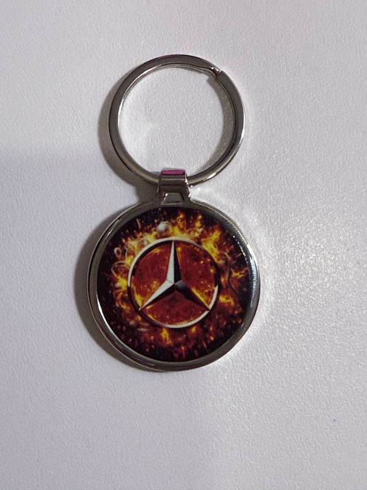 Porte‑clé Mercedes sport / luxe — Cadeau idéal pour passionnés