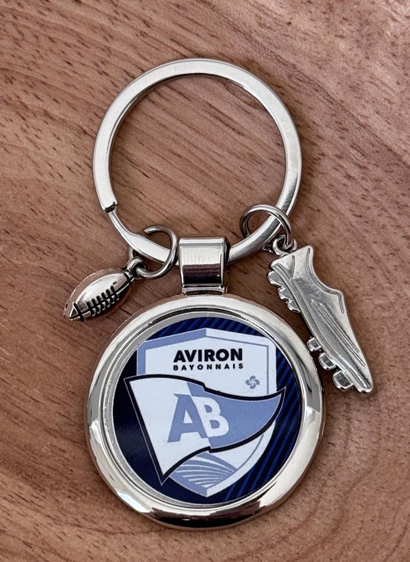 Porte clé aviron bayonnais AB en métal